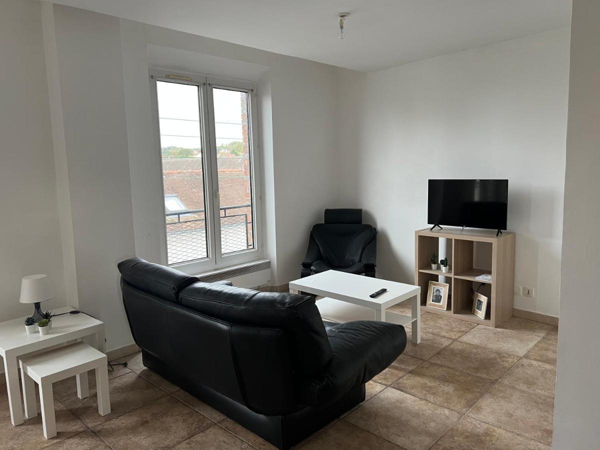 Le Relais De Saint Loup 1 A 66 Personnes Apartman Montereau-faut-Yonne Kültér fotó